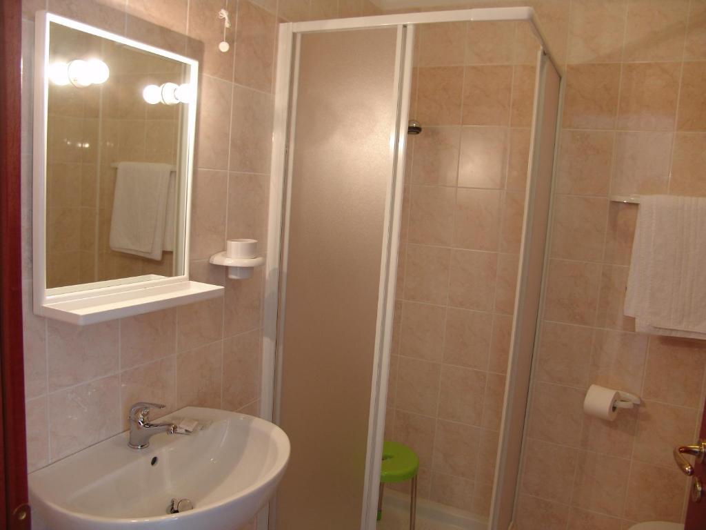 Hotel Villa Adriatica Portocannone Room photo