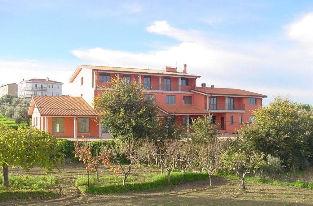 Hotel Villa Adriatica Portocannone Exterior photo